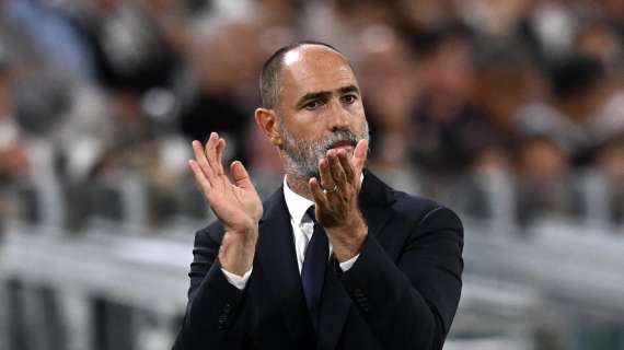 La Juve regola il Parma: 2-0, a segno David e Vlahovic. Cambiaso si fa espellere: rischia di saltare l'Inter. Il Pisa ferma l'Atalanta sul pari