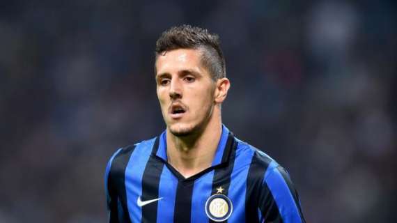 L'Inter sorride, Jovetic torna a Milano: il giocatore rientra ad Appiano Gentile