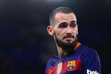 Il futuro di Aleix Vidal si decide sabato: Luis Enrique gli manderà un messaggio con le sue scelte