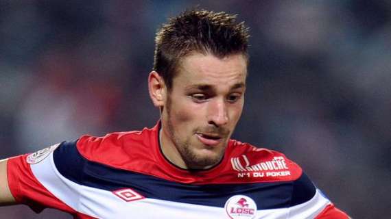 Caos Debuchy. Seydoux: "Lo tengo". Ma lui esplode