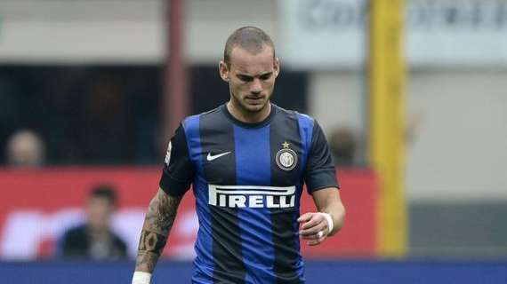 Sneijder glissa: "Non posso parlare di Inter". Nuovo contratto, le cifre...