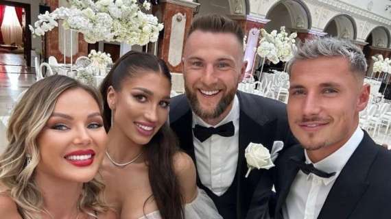 Dopo il sì al PSG, Milan Skriniar sposa la fidanzata Barbora. Presente al matrimonio Pinamonti