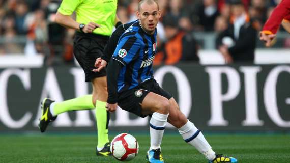 Sneijder: "Sarei un matto a tornare al Real. Benitez è un tecnico serio"