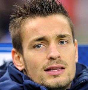 Il Newcastle non molla Debuchy: un inviato a Donetsk