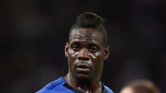 Balotelli si sfoga: "Basta insulti. Potrei rifiutare la Nazionale"