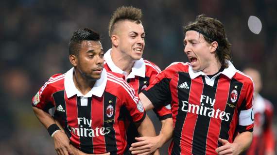 Rigore inventato: 1-0 Milan, la Juve perde e l'Inter ride