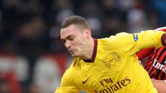 Vermaelen-Inter, Wenger: "Lo capisco, ma avrà spazio"