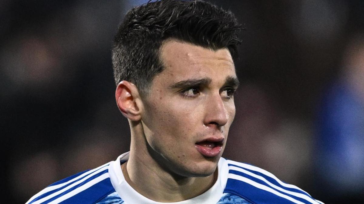 Como, Douvikas: "Giocare contro Barça e Real Madrid mi ha preparato ad affrontare Inter e Napoli"