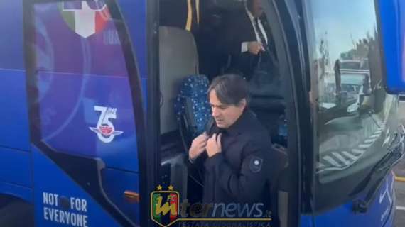 VIDEO - Inter, inizia l'operazione Praga. Con fuoriprogramma: il pullman nerazzurro dà precedenza... al Girona