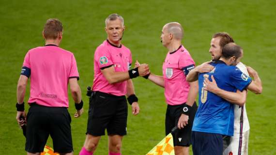 Si ritira l'arbitro Bjorn Kuipers: "Non c'è momento migliore"