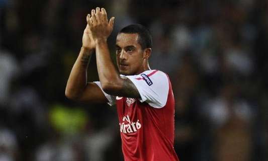 Arsenal, 25 milioni per Walcott. L'Inter dice no