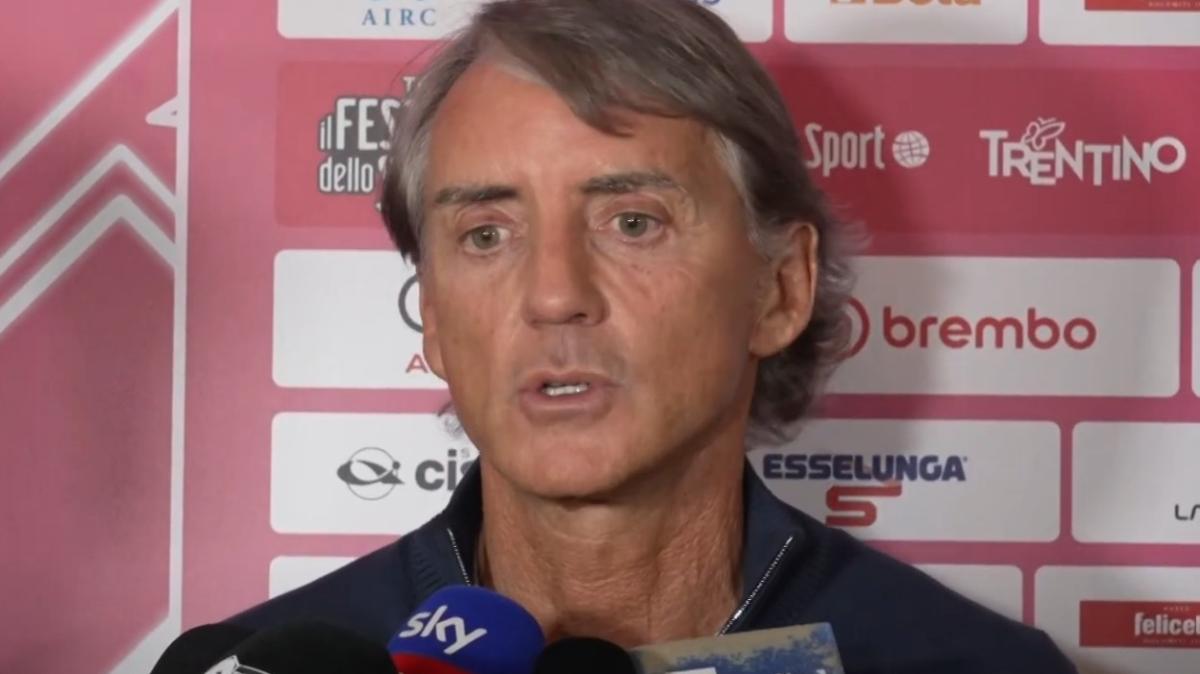 Mancini: "Serie A appena iniziata, ci sono 4-5 squadre che lotteranno per lo Scudetto"
