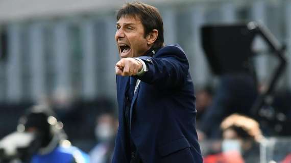 Conte rilancia: "Tiki taka o calcio verticale?". L'allenatore nerazzurro chiede ancora il parere dei fans