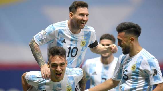 Messi sette volte Pallone d'oro, Lautaro Martinez: "Congratulazioni, Lionel"