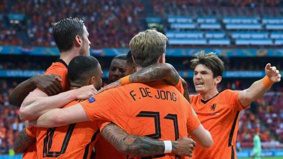 Anche i Paesi Bassi a punteggio pieno: Austria regolata 2-0. De Vrij 90', 20 minuti per Lazaro