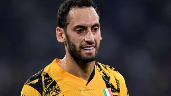 GdS - Calha aspettava il Galatasaray, ma quella del Cimbom era un'ipotesi politica. Il retroscena e l'idea di Hakan