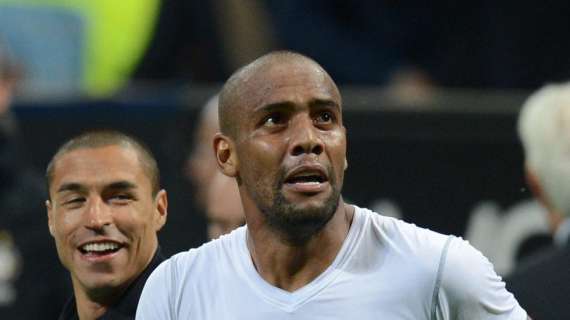 Asta per Maicon: City in vantaggio. L'Inter vuole...