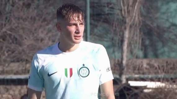 Pio Esposito si prende l'attacco dello Spezia: ha scelto la maglia numero 9