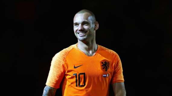 Anche da Sneijder un messaggio per l'Inter campione d'Italia: "Congratulazioni a tutti"
