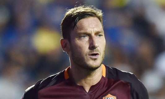 Totti: "Il cucchiaio contro l'Inter è nella top 3 dei miei gol preferiti realizzati in carriera" 