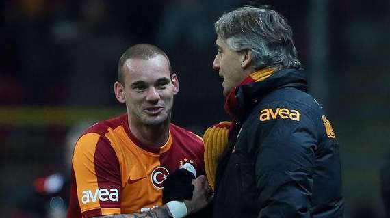 Sneijder contatta Mancini: vorrebbe tornare, ma ora...