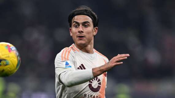 VIDEO - Dybala rovina il debutto col Venezia di Radu, vince la Roma: gli highlights