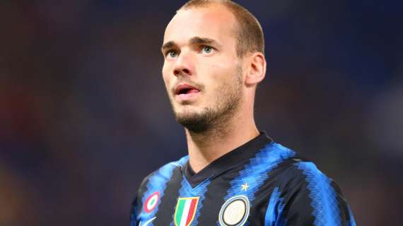 Pallone d'Oro: Sneijder in vantaggio su Iniesta