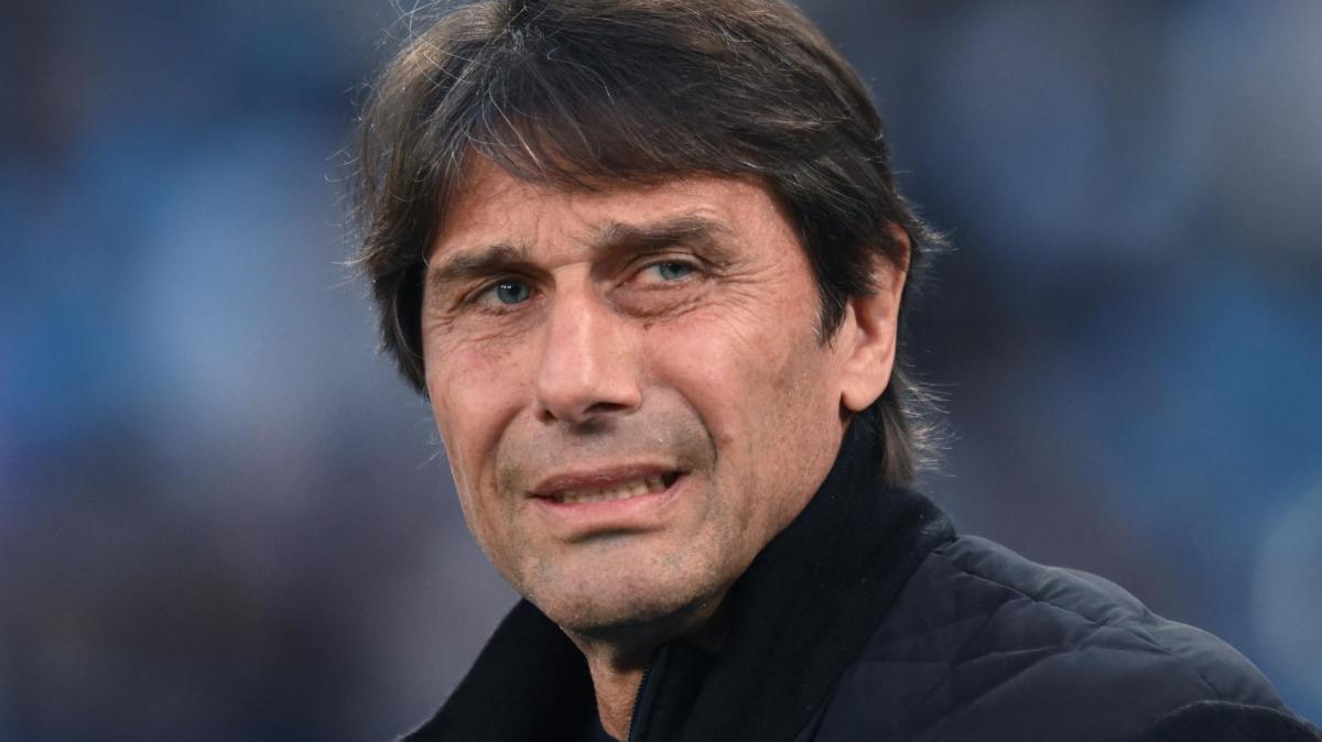 Conte: "L'Inter può alzare due trofei, ma l'anno scorso non ha vinto niente"
