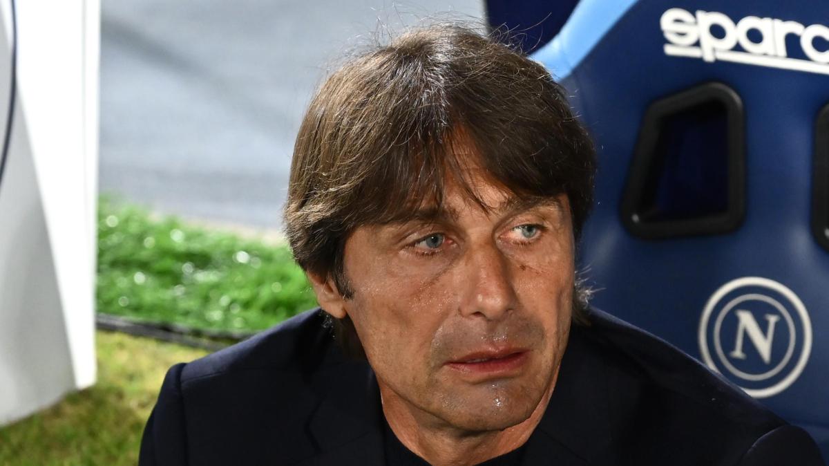 Napoli, Conte: "Futuro? De Laurentiis conosce le mie intenzioni"