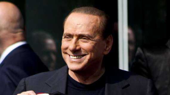 Berlusconi: "Tra 2-3 anni di nuovo in cima al mondo"