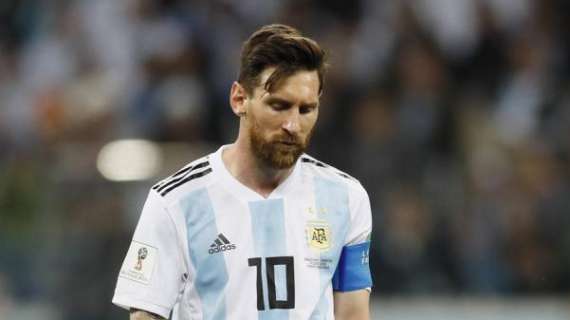 Zanetti difende Messi: "Per l'Argentina è il riferimento"