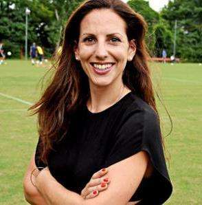 Claire Lewis, donna manager anche nello sport. Il suo ex allenatore: "Determinata e rispettata da tutti"