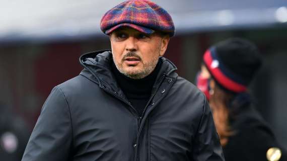 Qui Bologna - Orsolini, Skov Olsen e Dijks non partono per Milano: i convocati di Mihajlovic per l'Inter