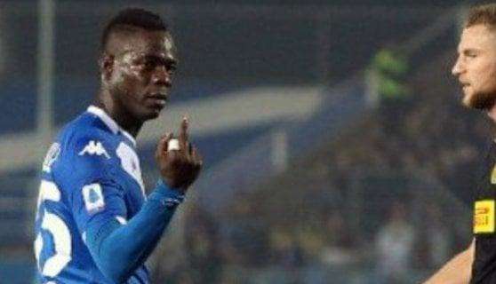 Cori insultanti e gravemente intimidatori a Balotelli: per l'Inter 5mila euro di multa