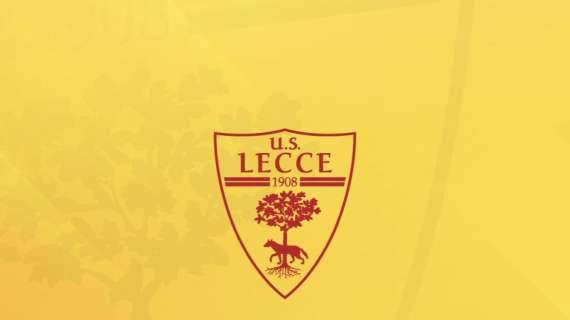 D'Aversa-Henry, il Lecce prende posizione: "Condanniamo fermamente il gesto del nostro allenatore" 