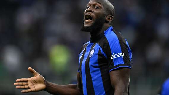 TS - L'Inter studia una nuova offerta per Lukaku: idea prestito con obbligo. E Big Rom vuole ridursi l'ingaggio 