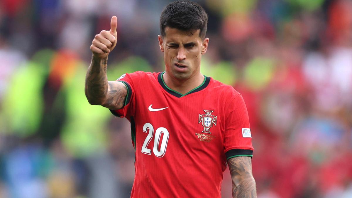 GdS - Sprint per Cancelo, l'Inter accelera per il grande ritorno. Resta l'ostacolo ingaggio