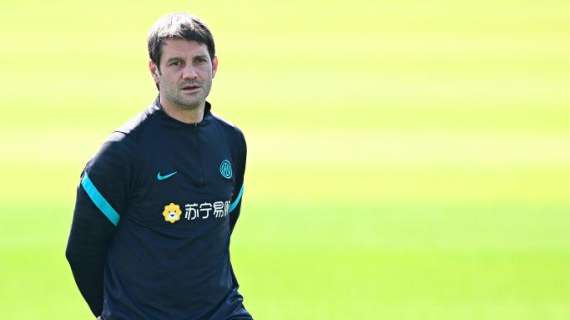 Piturca punta su Chivu: "Diventerà un grande tecnico. Può arrivare ad allenare l'Inter"