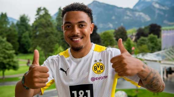 UFFICIALE - Il Dortmund acquista Malen dal Psv