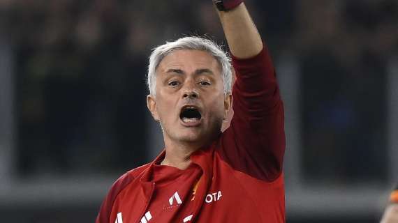 Mourinho: "Nel calcio non serve professare filosofia, serve essere vincenti"