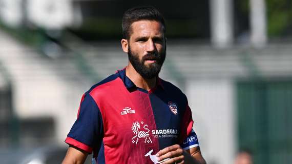 Cagliari da impazzire, rimonta tre gol e batte il Frosinone: segna anche Oristanio