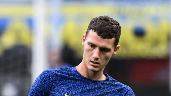 Infortunio Pavard, il messaggio dell'Atalanta a fine partita: "Guarisci presto"