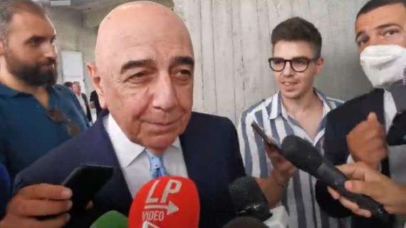 VIDEO - Galliani: "Sensi è stato a casa mia, gli ho lasciato un paio di giorni per decidere. Pinamonti è molto costoso"