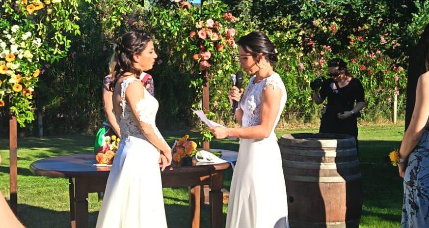 Elisa Bartoli sposa la sua Lucia. Le due calciatrici hanno pronunciato il loro 'sì'