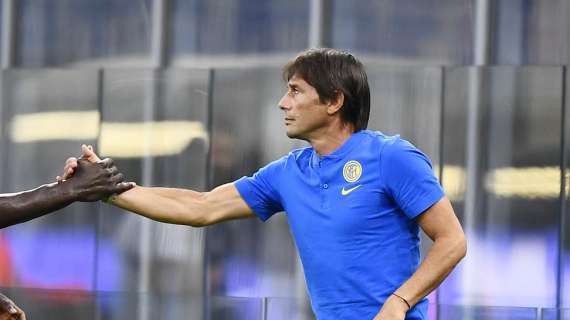 L'Inter supera la Fiorentina, da Antonio Conte un applauso anche via social ai suoi ragazzi