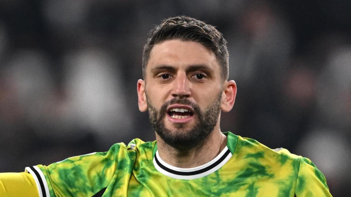 Dodicesimo gol al Milan, Berardi sorride: "Si vede che mi porta fortuna"