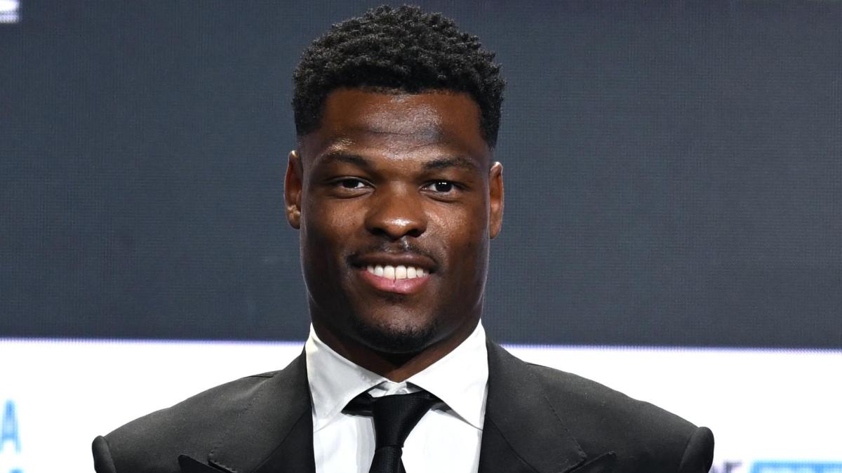 Romano: "Inter, Dumfries cambia agente: decisione importante. Possibile campanello per il futuro, in estate..."