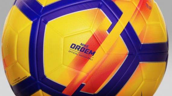 Serie A, ecco il nuovo pallone: il 28 ottobre debutta la versione invernale del Nike Ordem 5 Hi-Vis