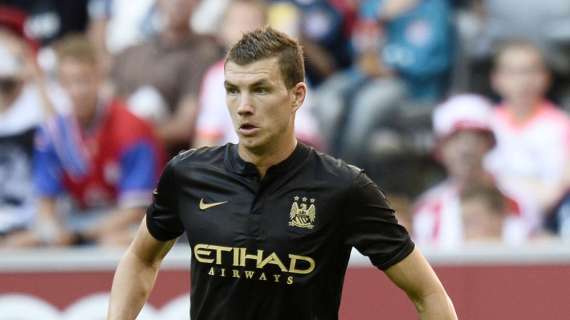 TS - Anche il Milan pensa a Dzeko per il dopo Balo