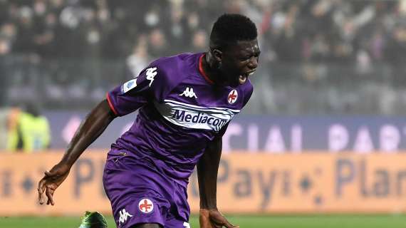 Qui Fiorentina - Duncan-Maleh, dubbio in mediana. Gonzalez e Ikoné in vantaggio su Saponara e Sottil  